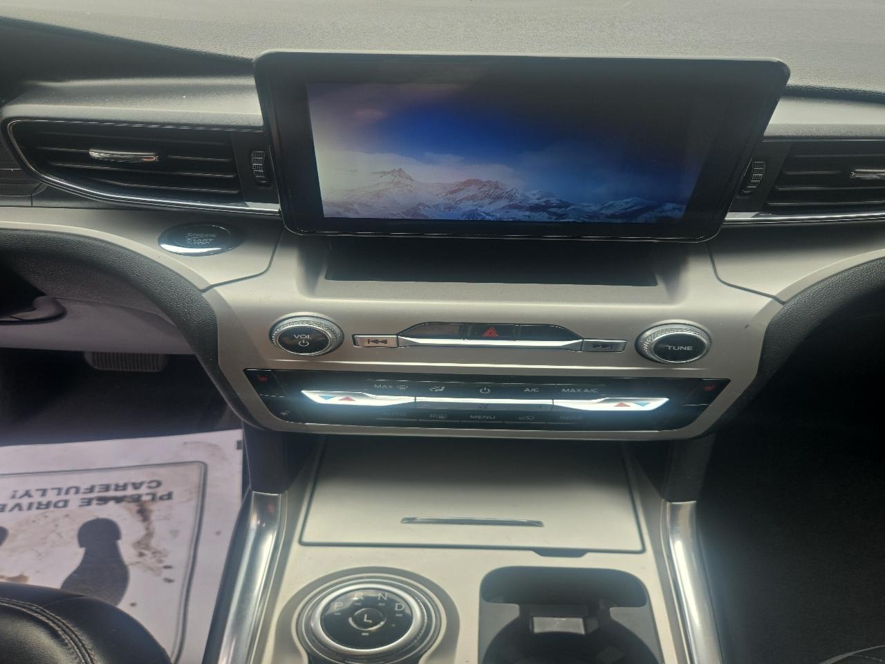 Ford Explorer XLT AWD 2021