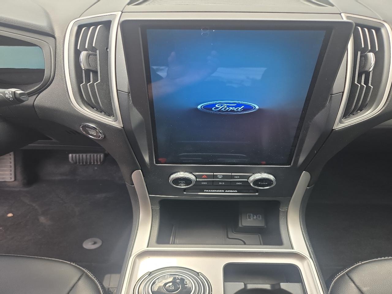 Ford Edge SEL 2024