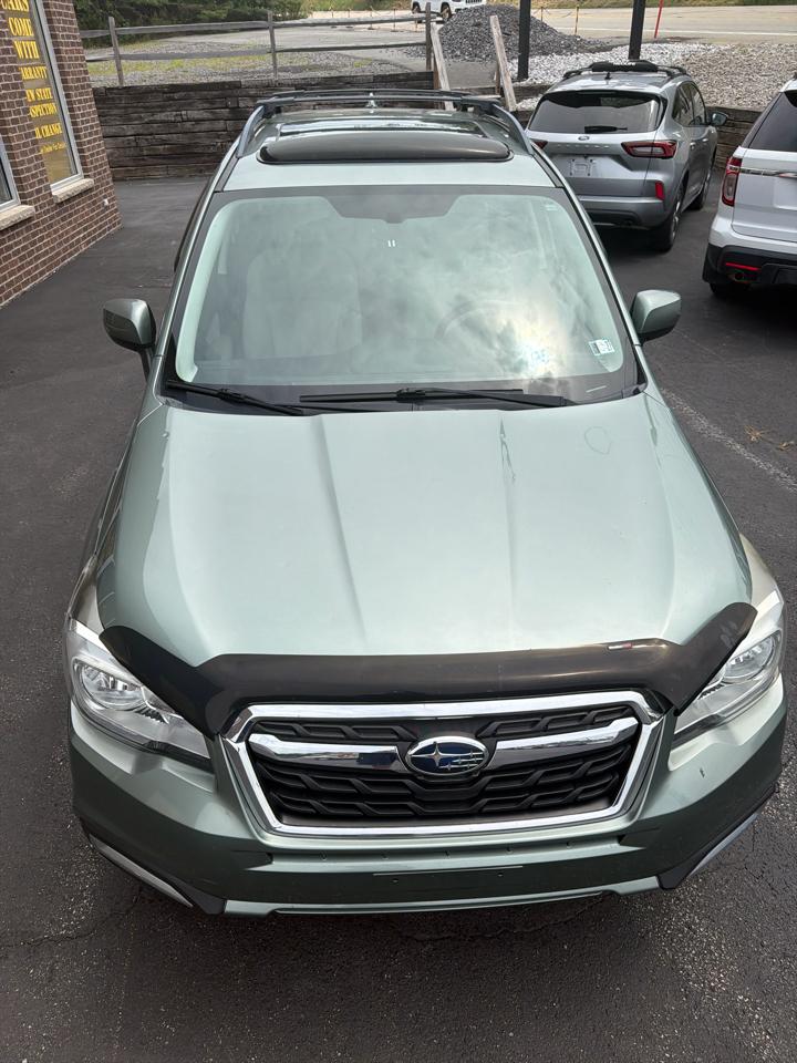 Subaru Forester 2.5i Premium PZEV CVT 2017