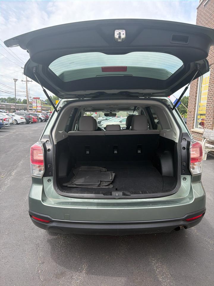 Subaru Forester 2.5i Premium PZEV CVT 2017