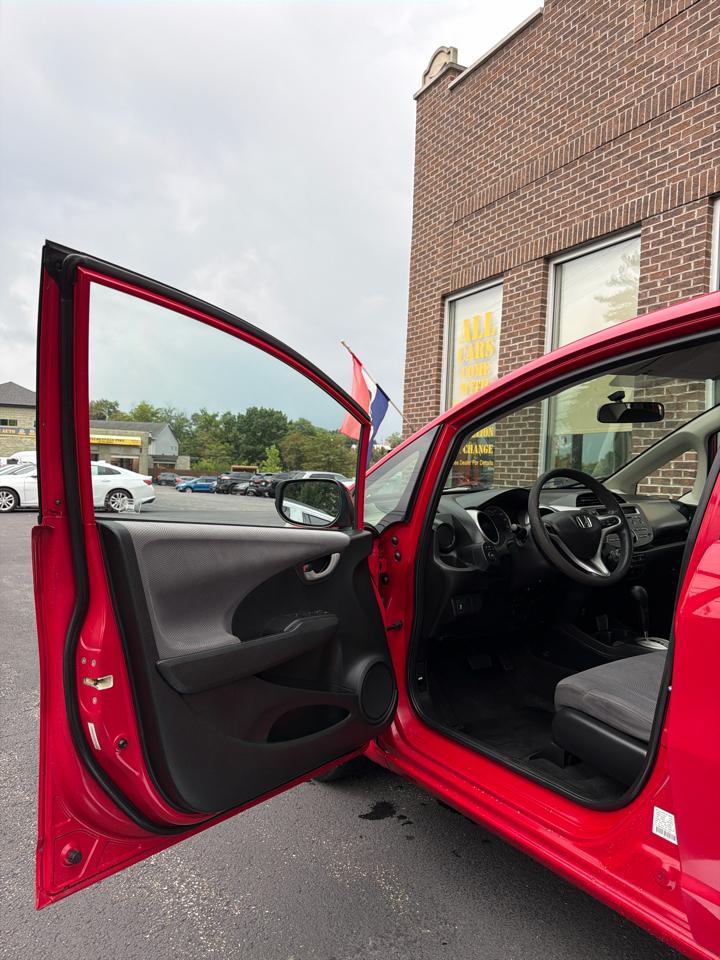 Honda Fit 5-Speed AT 2013