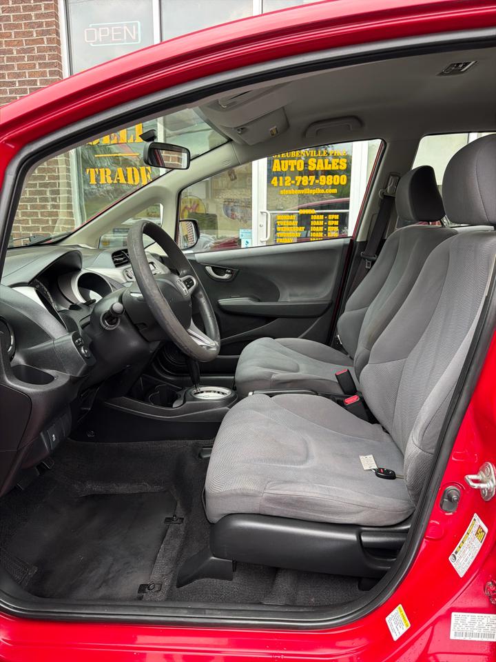 Honda Fit 5-Speed AT 2013