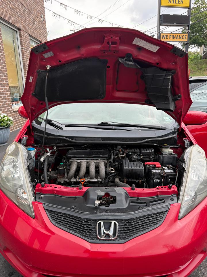 Honda Fit 5-Speed AT 2013