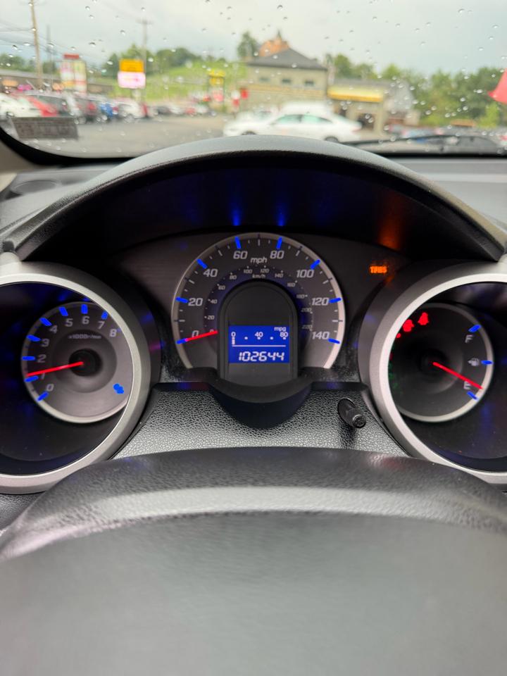Honda Fit 5-Speed AT 2013