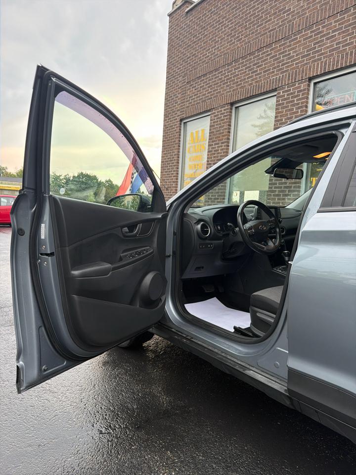 Hyundai Kona SEL AWD 2021