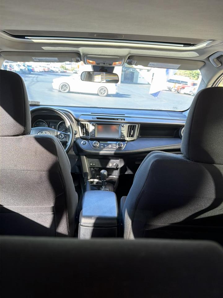 Toyota RAV4 XLE AWD 2018