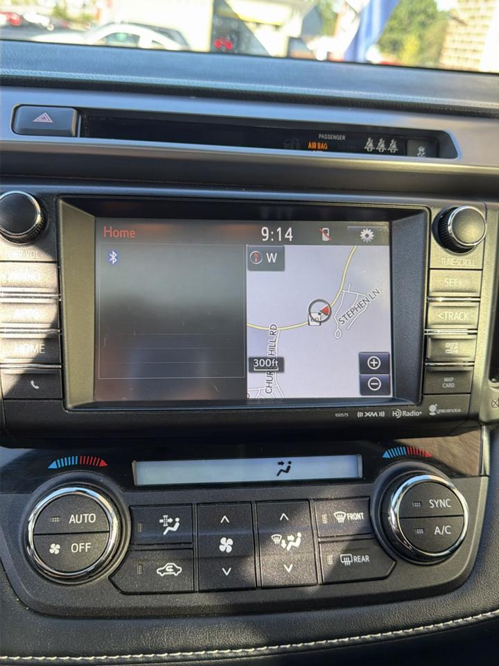 Toyota RAV4 XLE AWD 2018