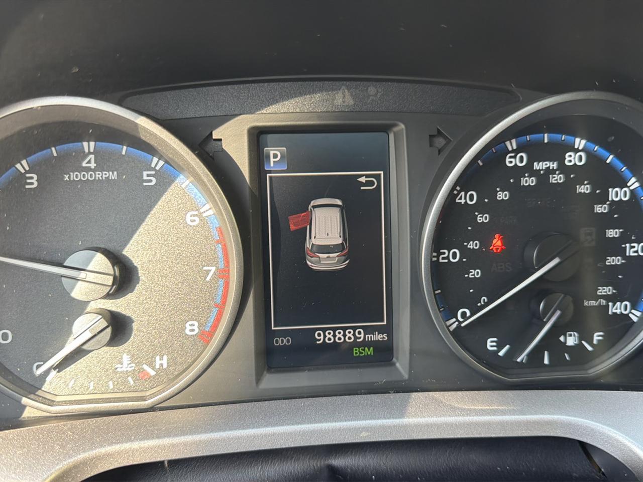 Toyota RAV4 XLE AWD 2018