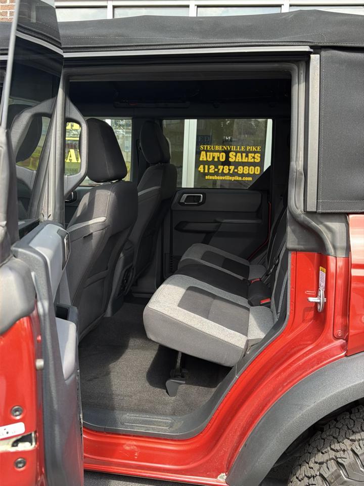 Ford Bronco Base 4-Door 2022