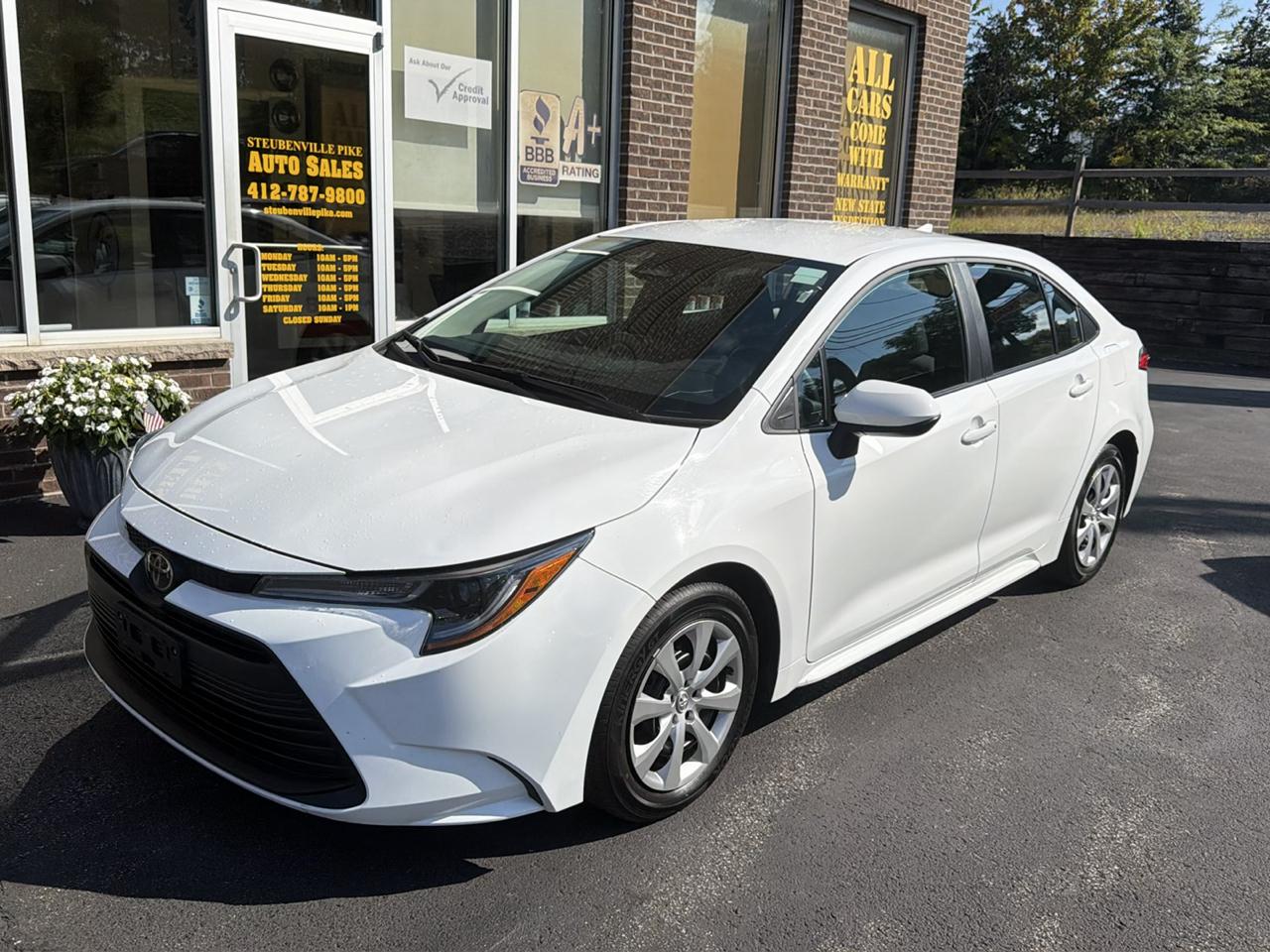 Toyota Corolla LE 2025