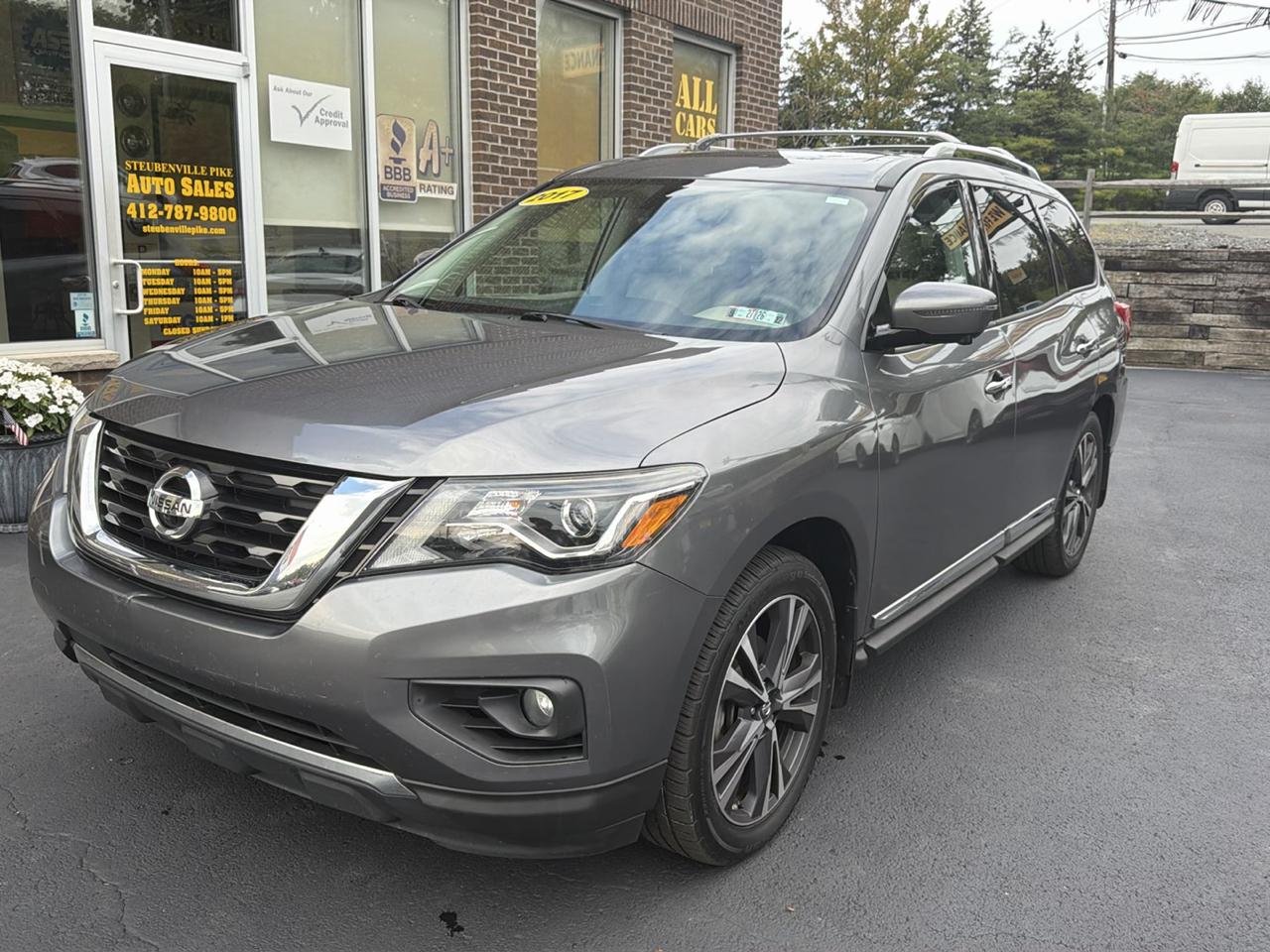 Nissan Pathfinder Platinum 4WD 2017