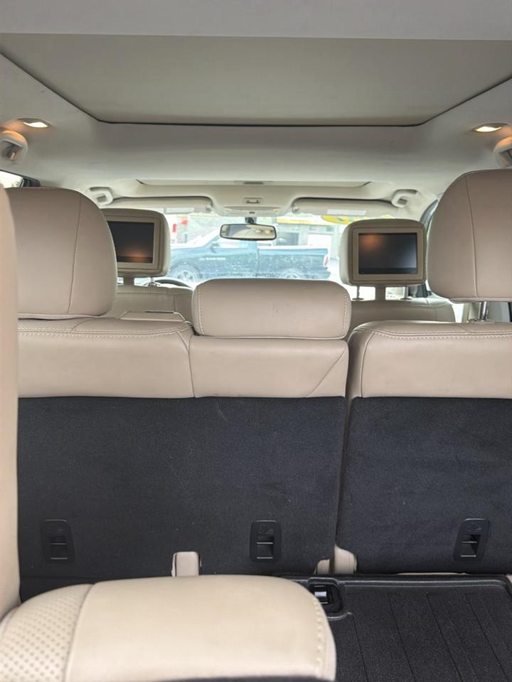 Nissan Pathfinder Platinum 4WD 2017