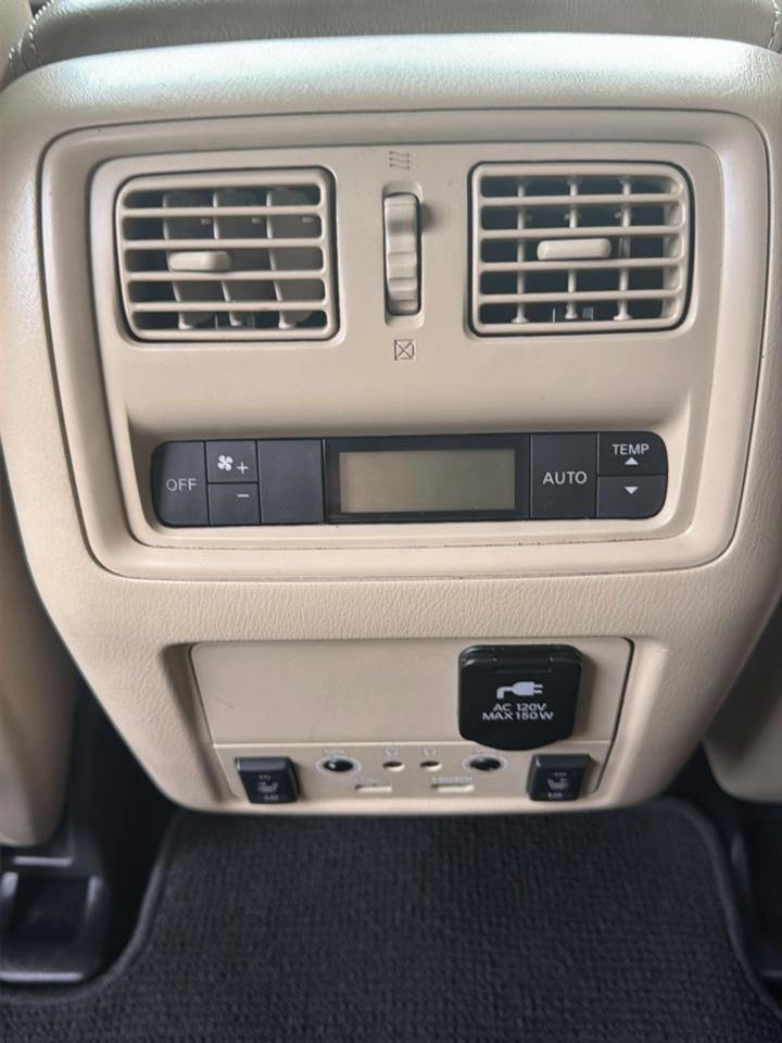 Nissan Pathfinder Platinum 4WD 2017