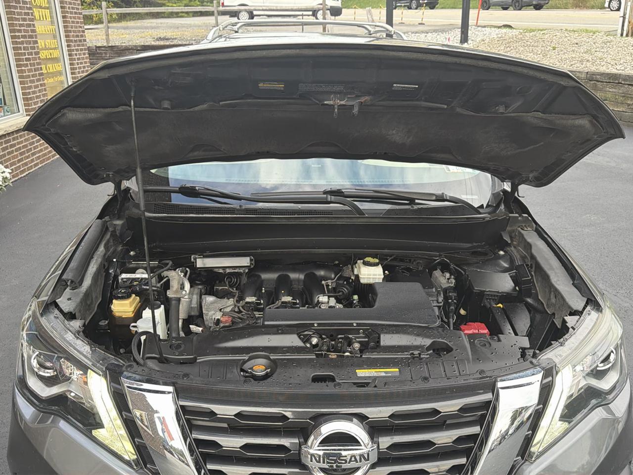 Nissan Pathfinder Platinum 4WD 2017