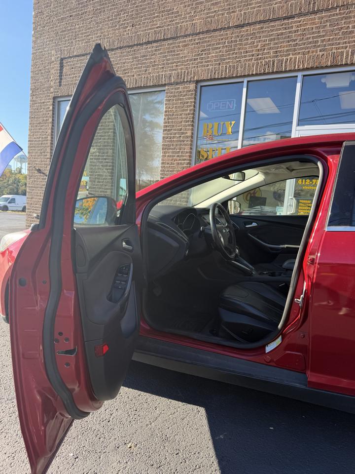 Ford Focus Titanium 2012