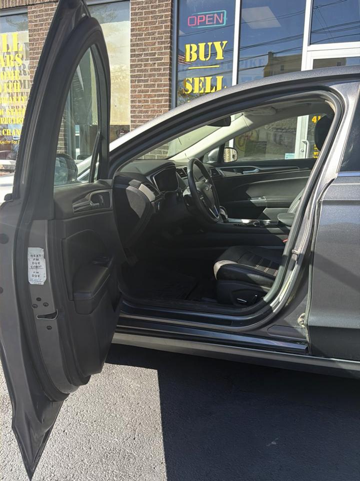 Ford Fusion SE 2014