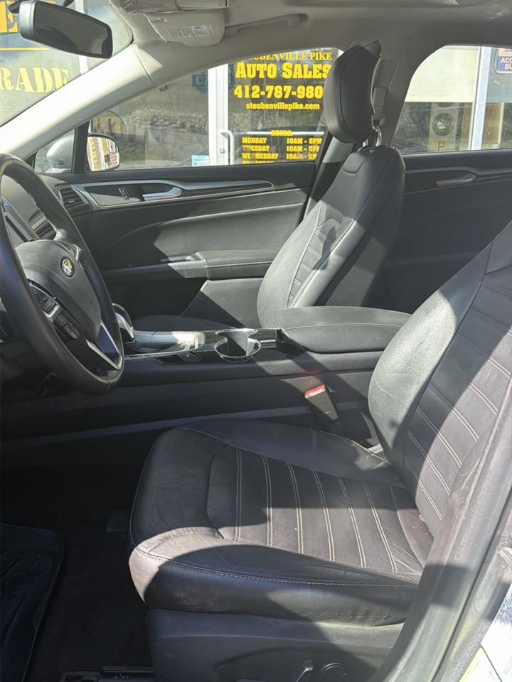 Ford Fusion SE 2014