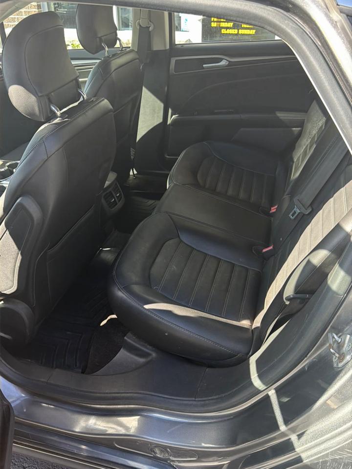 Ford Fusion SE 2014
