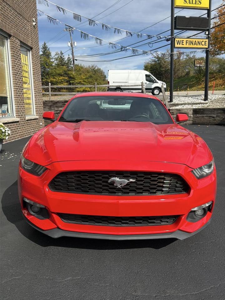 Ford Mustang EcoBoost Coupe 2015