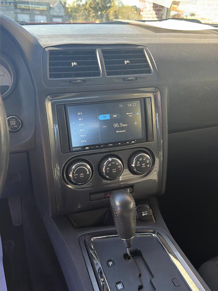Dodge Challenger SXT 2013