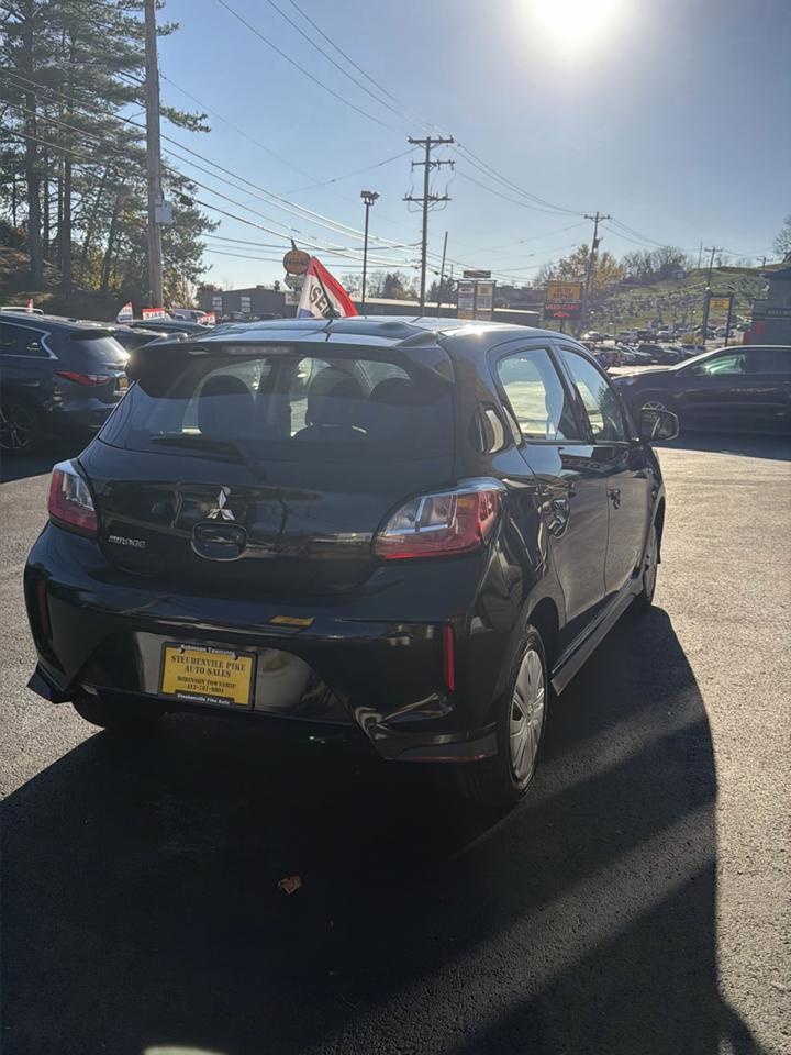 Mitsubishi Mirage ES CVT 2022