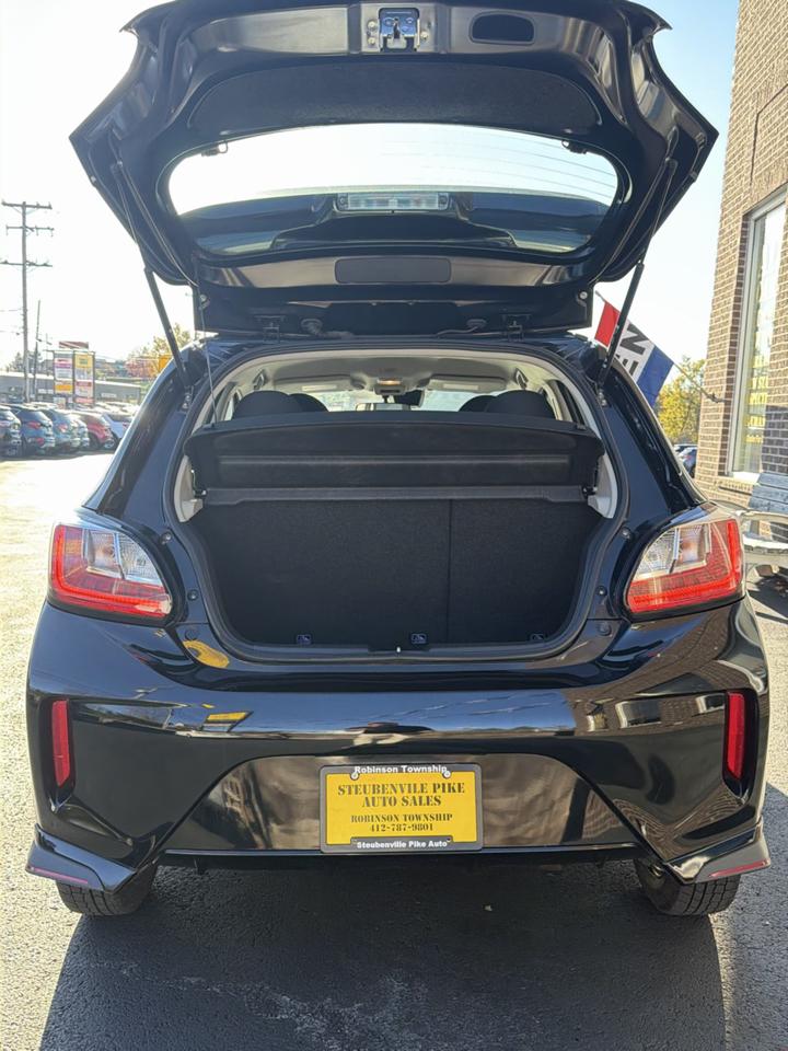 Mitsubishi Mirage ES CVT 2022