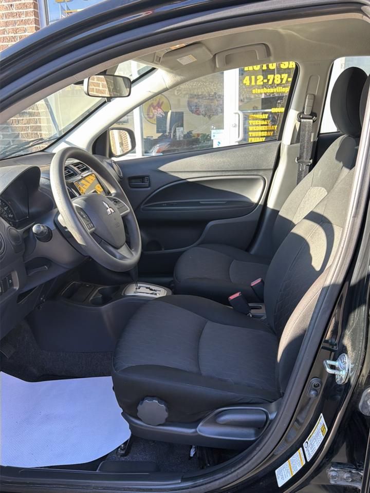 Mitsubishi Mirage ES CVT 2022
