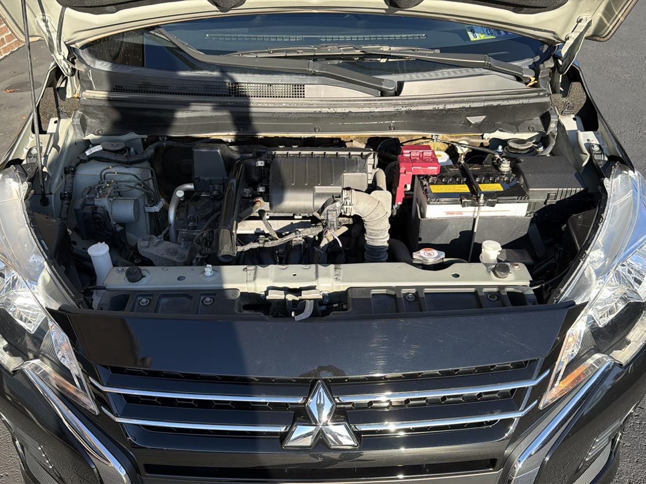 Mitsubishi Mirage ES CVT 2022