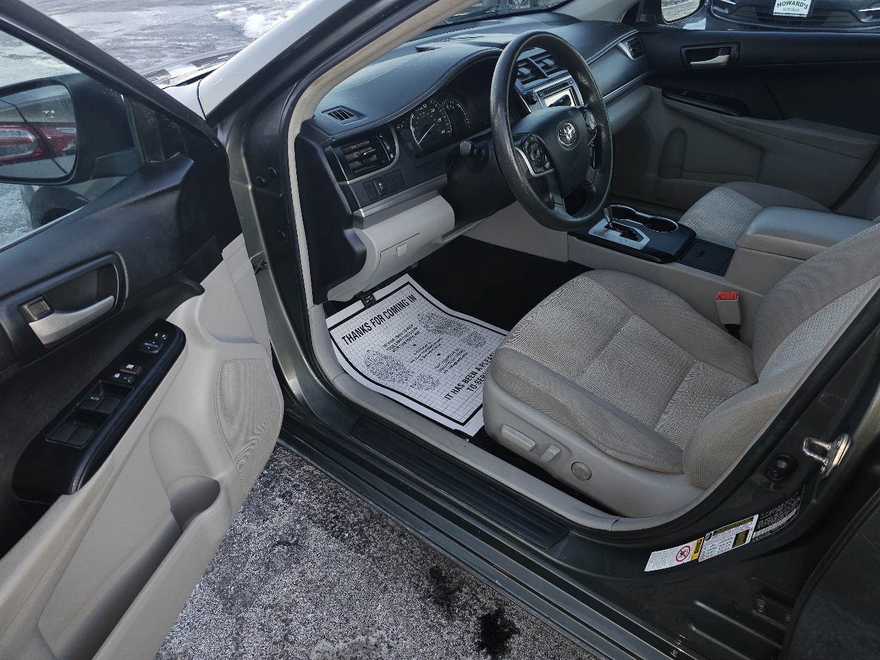 Toyota Camry 4dr Sdn LE Auto 2014