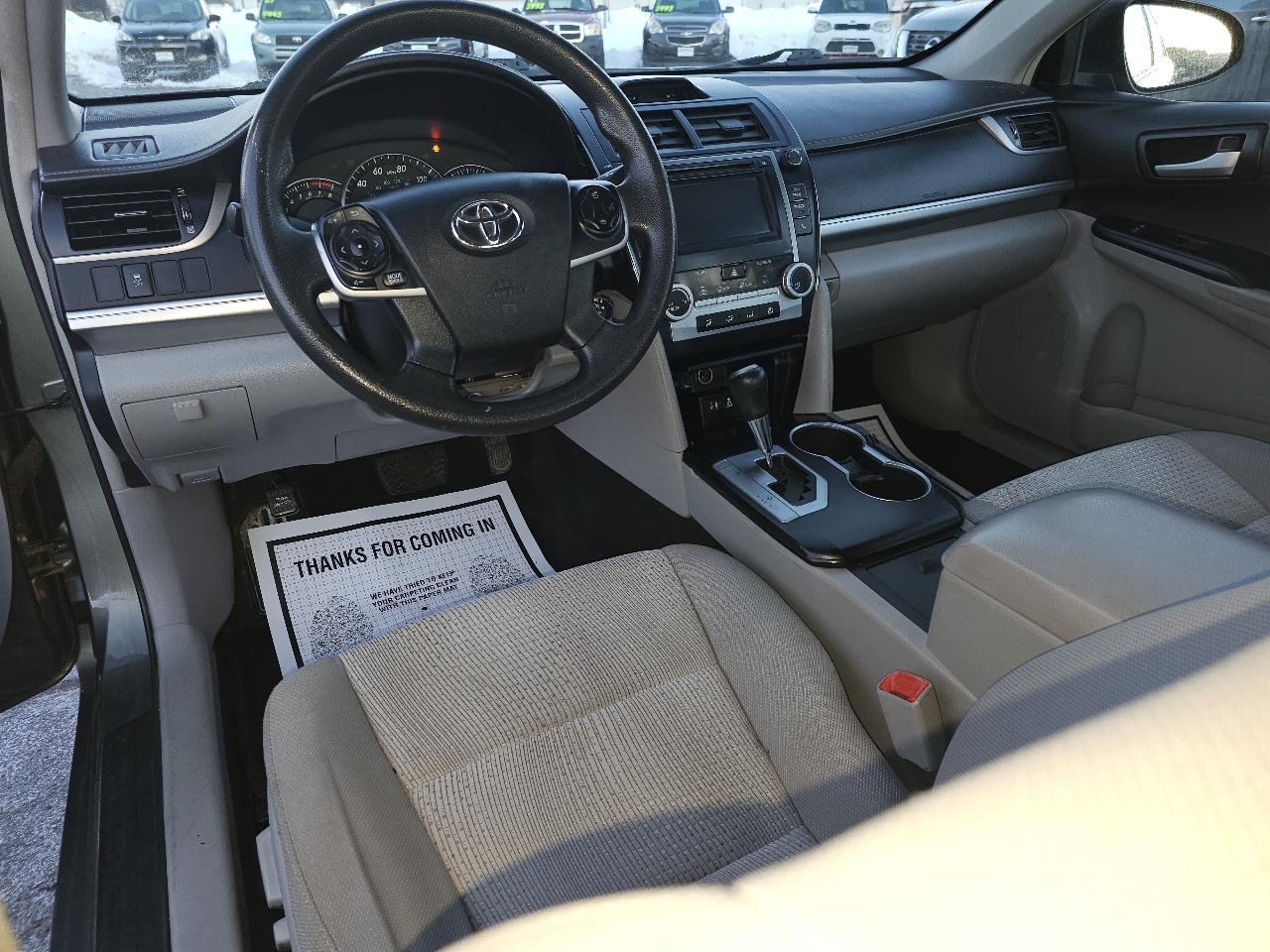 Toyota Camry 4dr Sdn LE Auto 2014