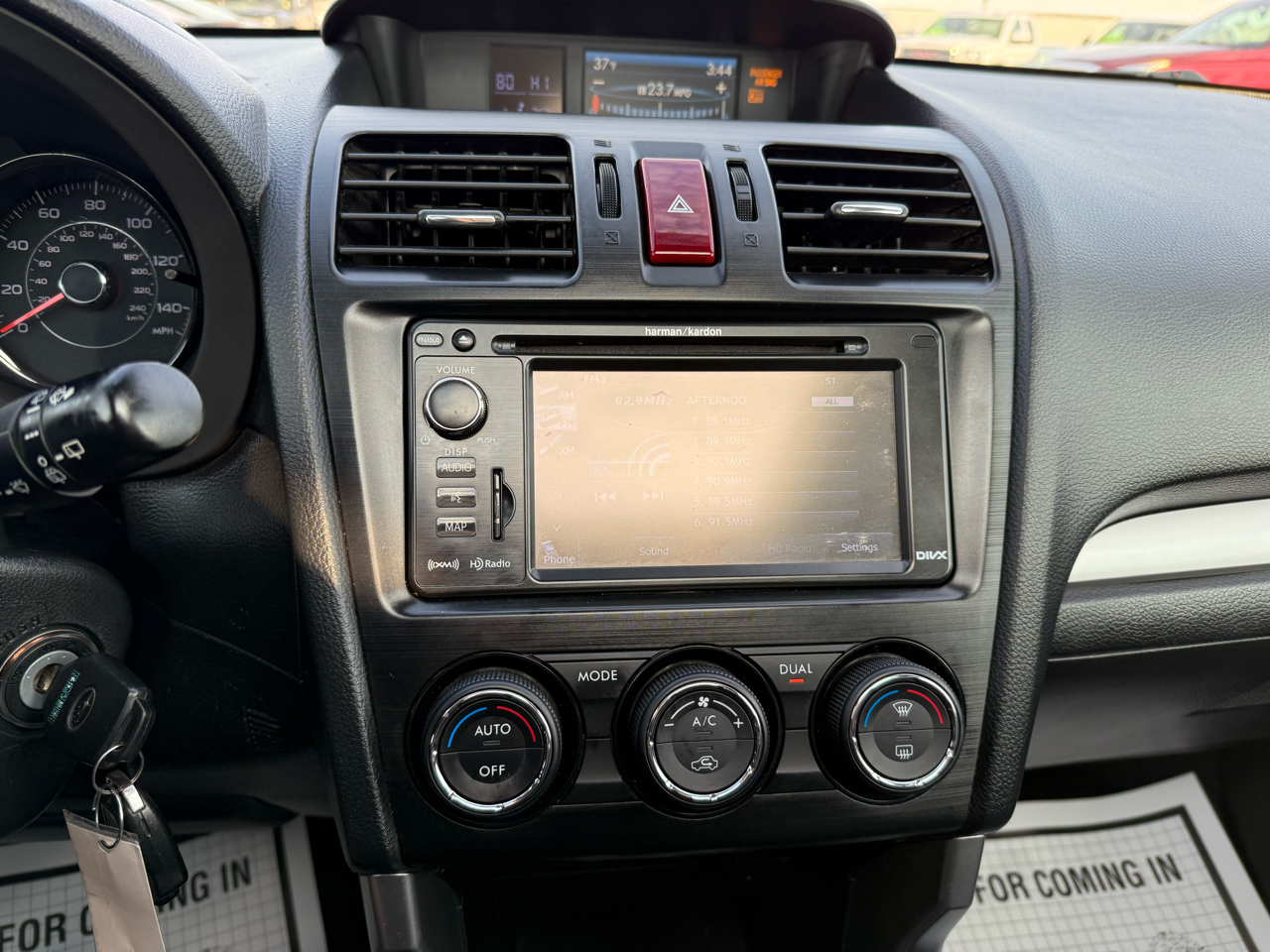 Subaru Forester 2.5i Touring 2014