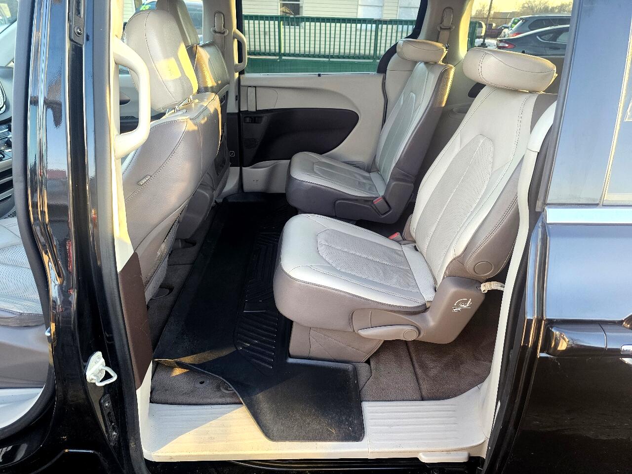 Chrysler Pacifica Touring-L 2018