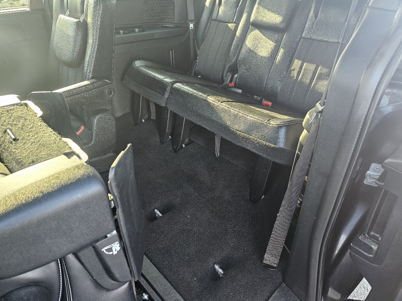 Chrysler Town & Country S 2015