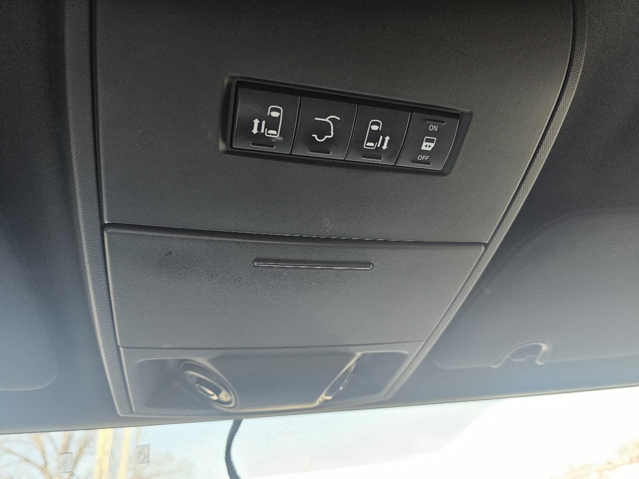 Chrysler Town & Country S 2015