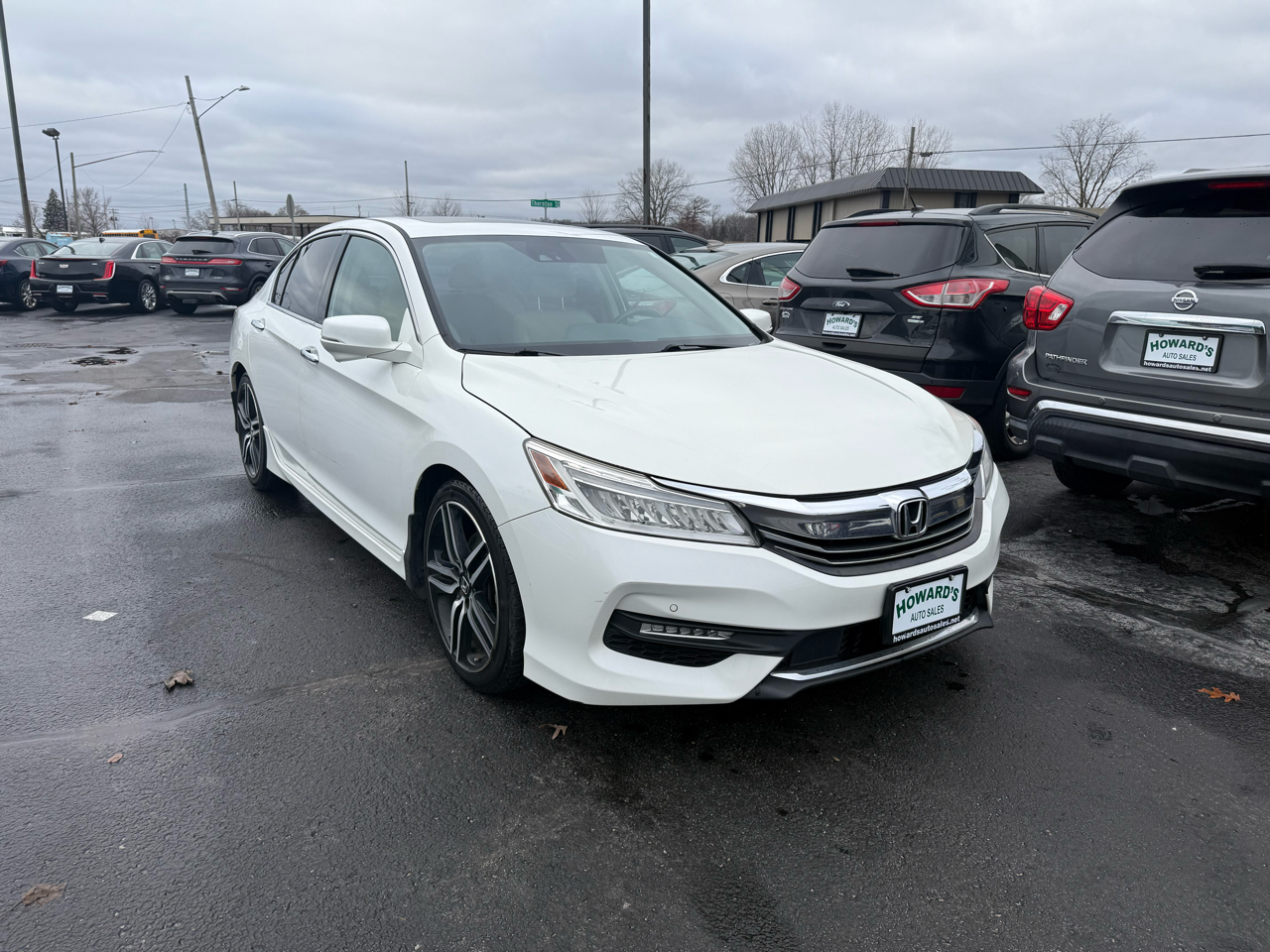 Honda Accord Touring V6 Sedan 6-Spd AT 2017