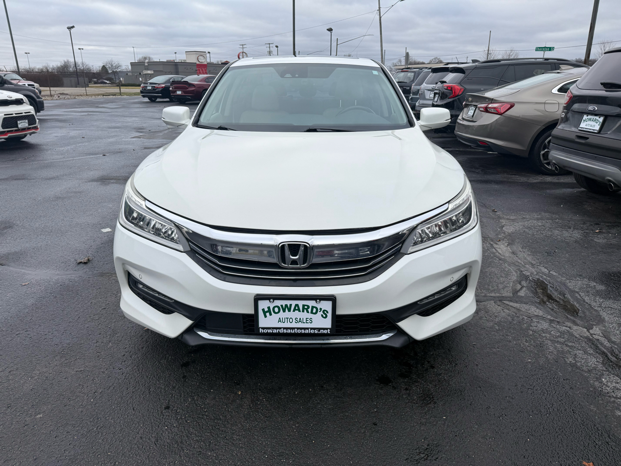 Honda Accord Touring V6 Sedan 6-Spd AT 2017