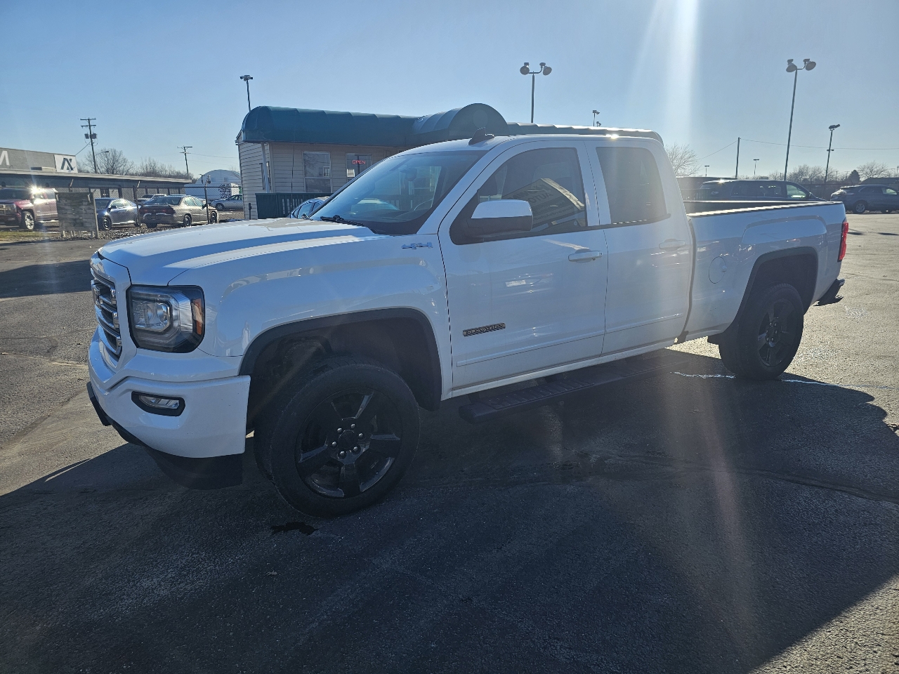 GMC Sierra 1500 SLE Double Cab 4WD 2017
