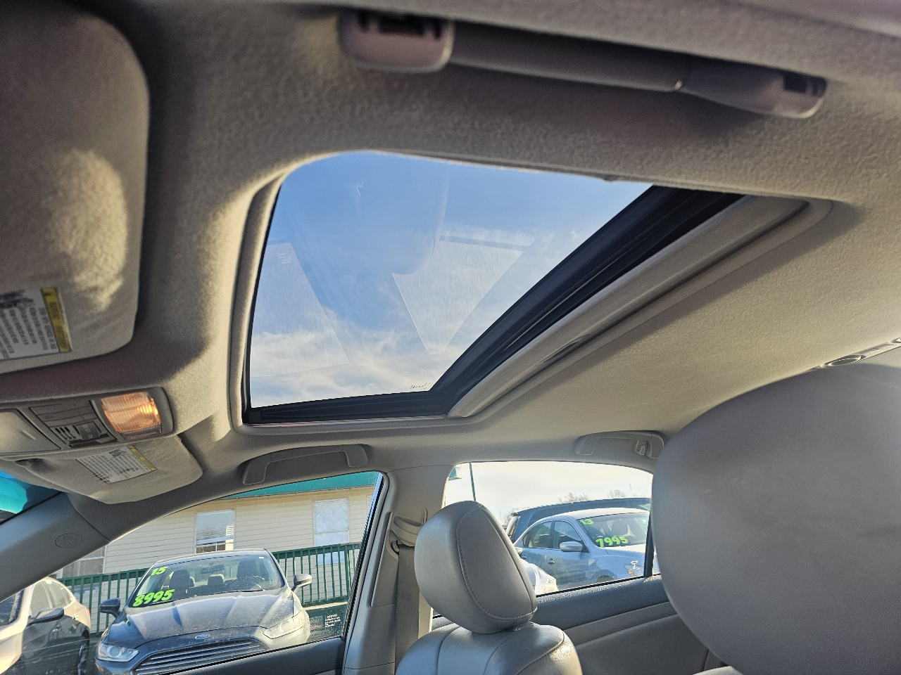 Toyota Camry XLE 2011