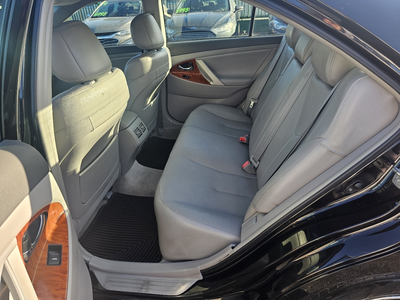 Toyota Camry XLE 2011