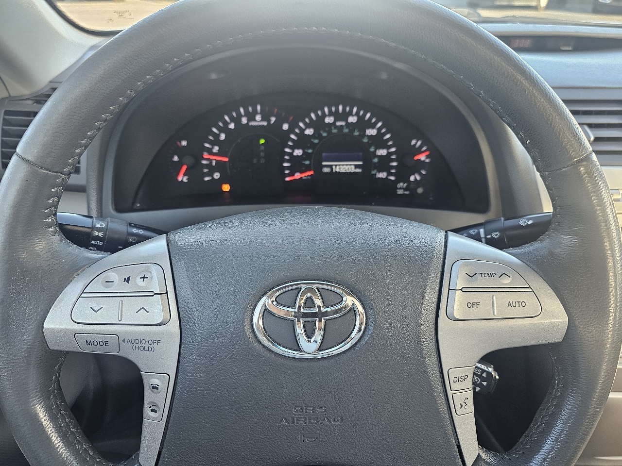 Toyota Camry XLE 2011