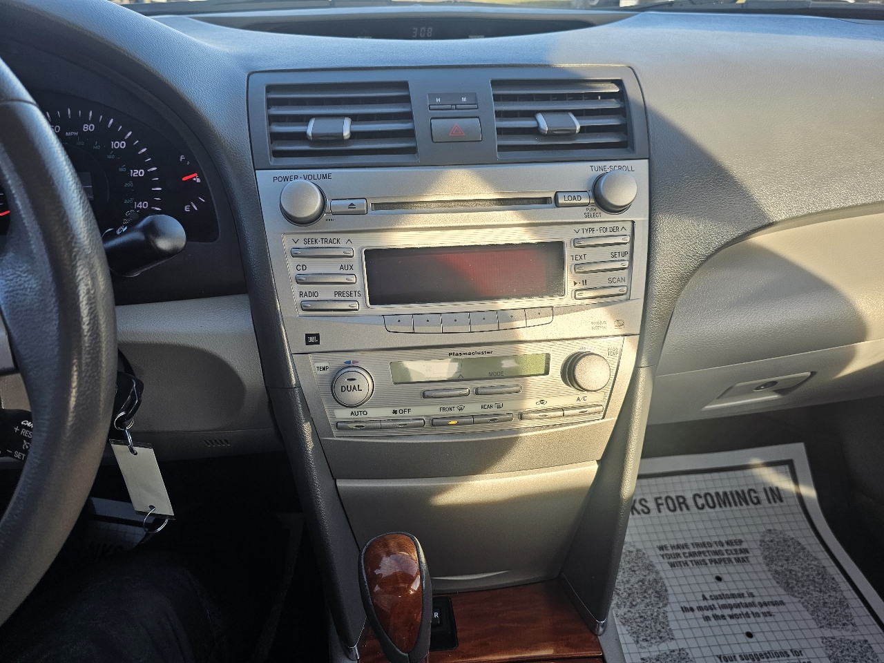 Toyota Camry XLE 2011