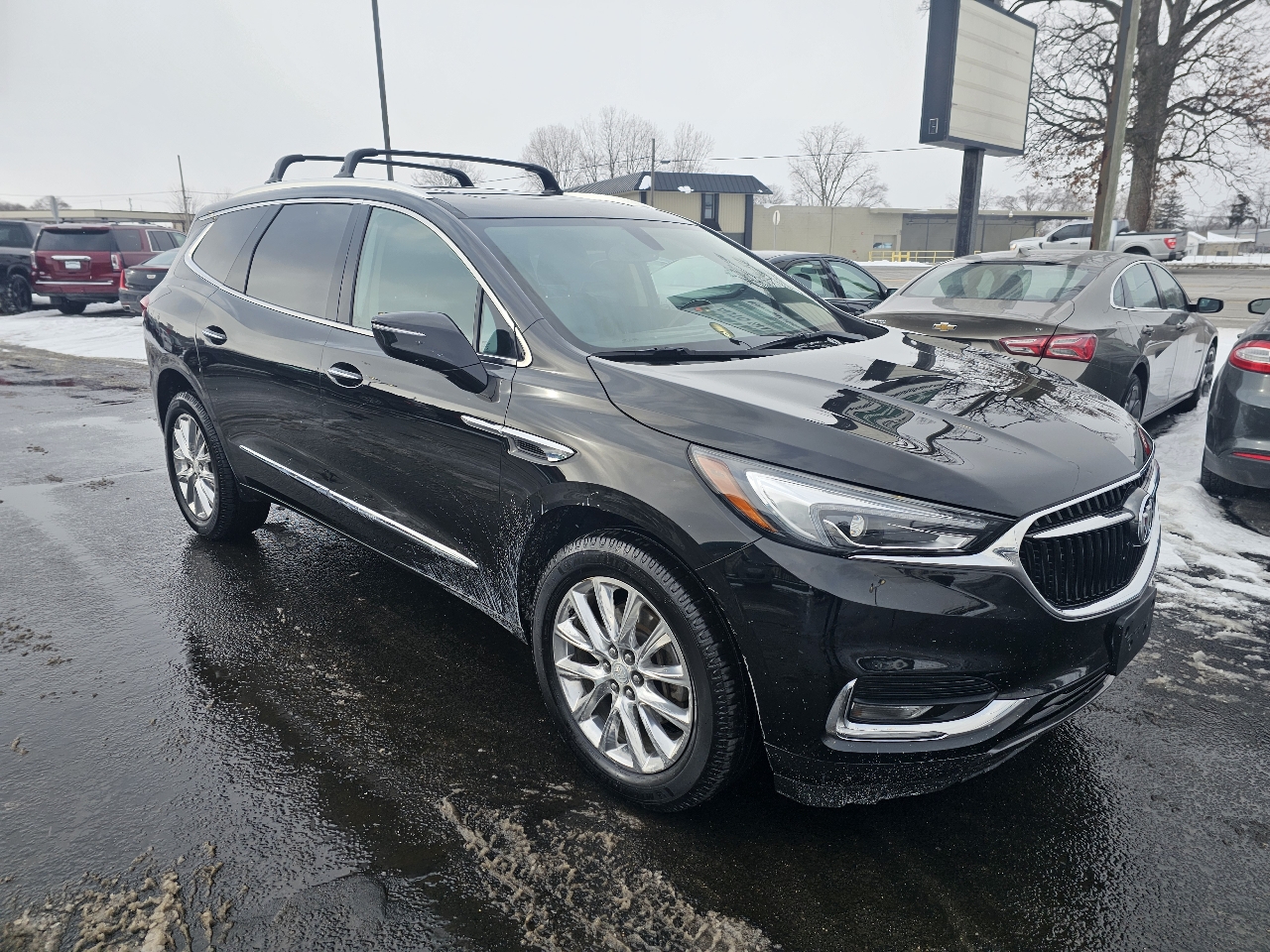 Buick Enclave Essence AWD 2018