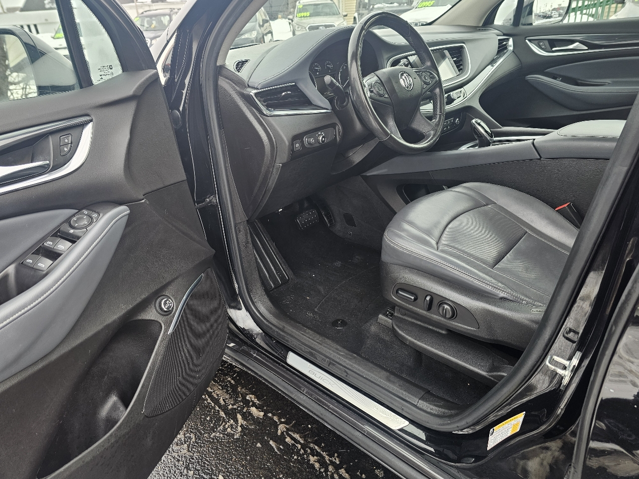 Buick Enclave Essence AWD 2018