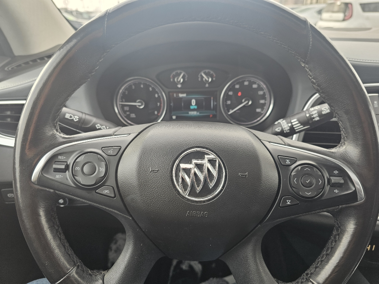 Buick Enclave Essence AWD 2018