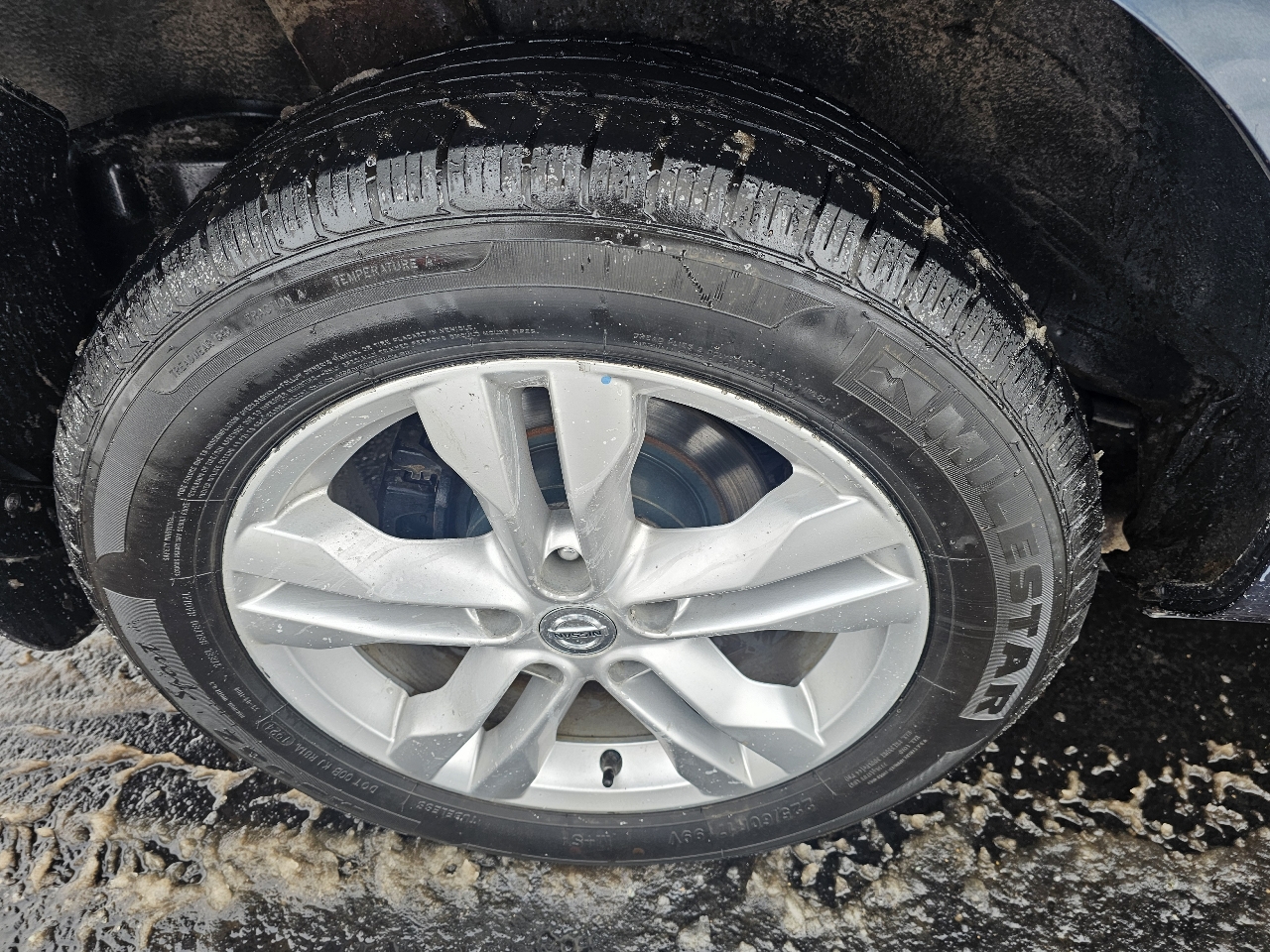 Nissan Rogue S AWD 2013