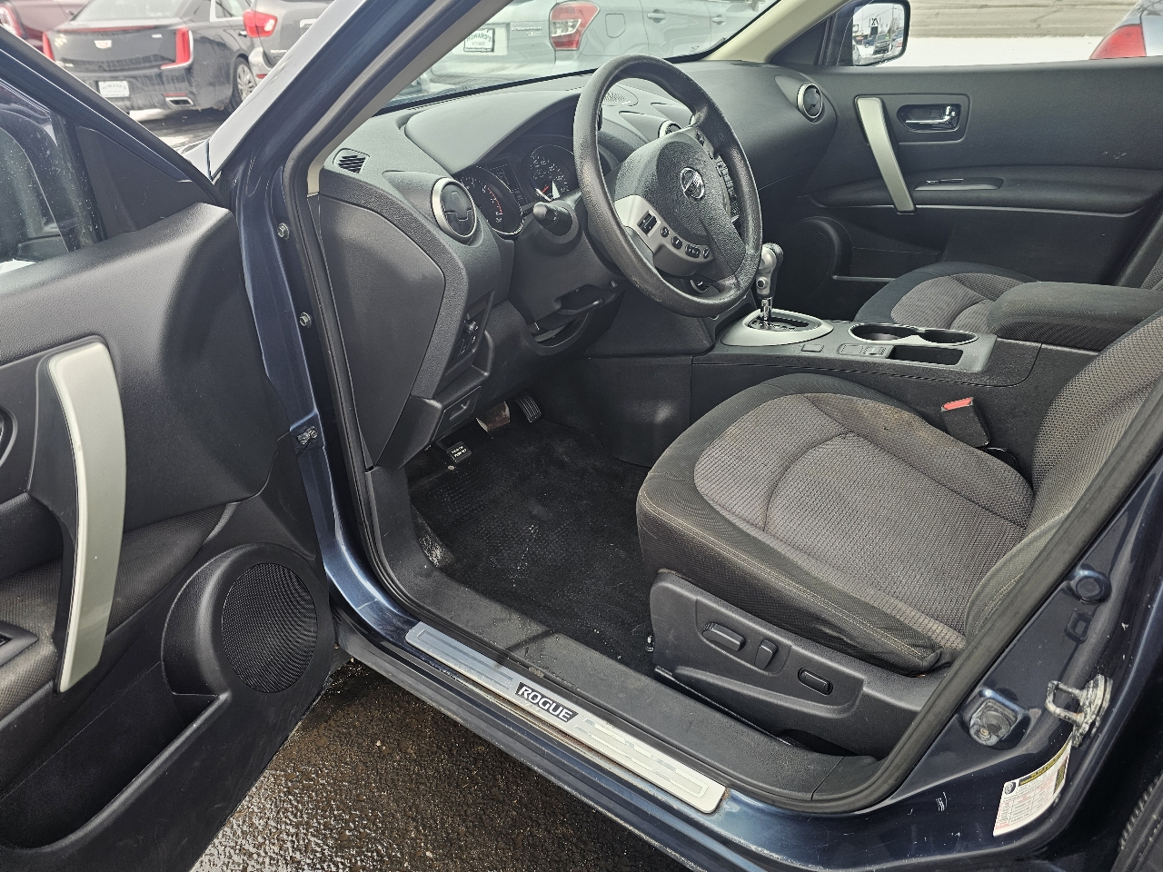 Nissan Rogue S AWD 2013