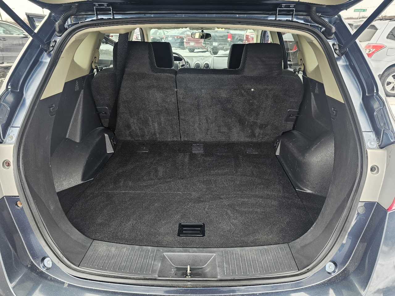 Nissan Rogue S AWD 2013