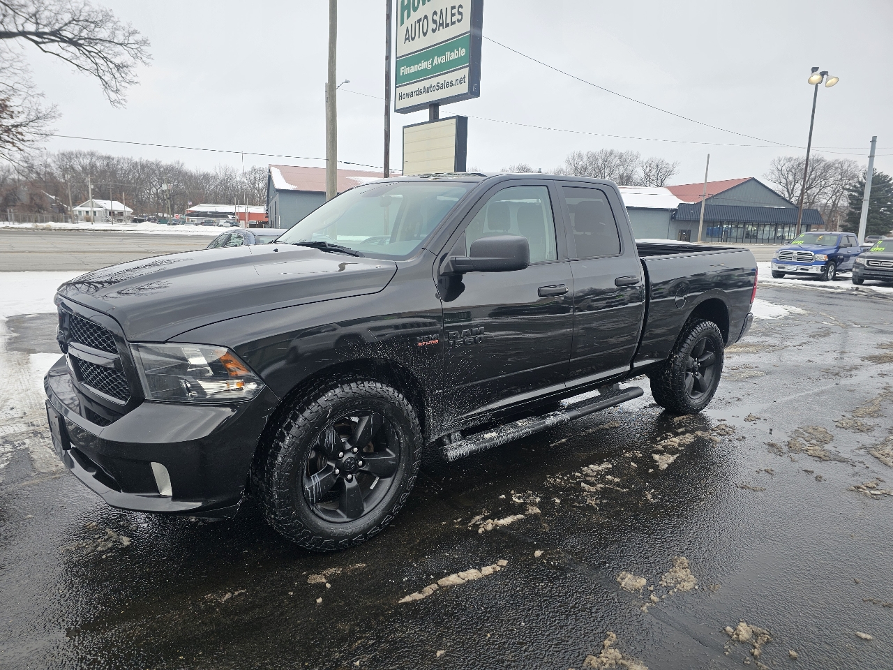 RAM 1500 Tradesman Quad Cab 4WD 2018