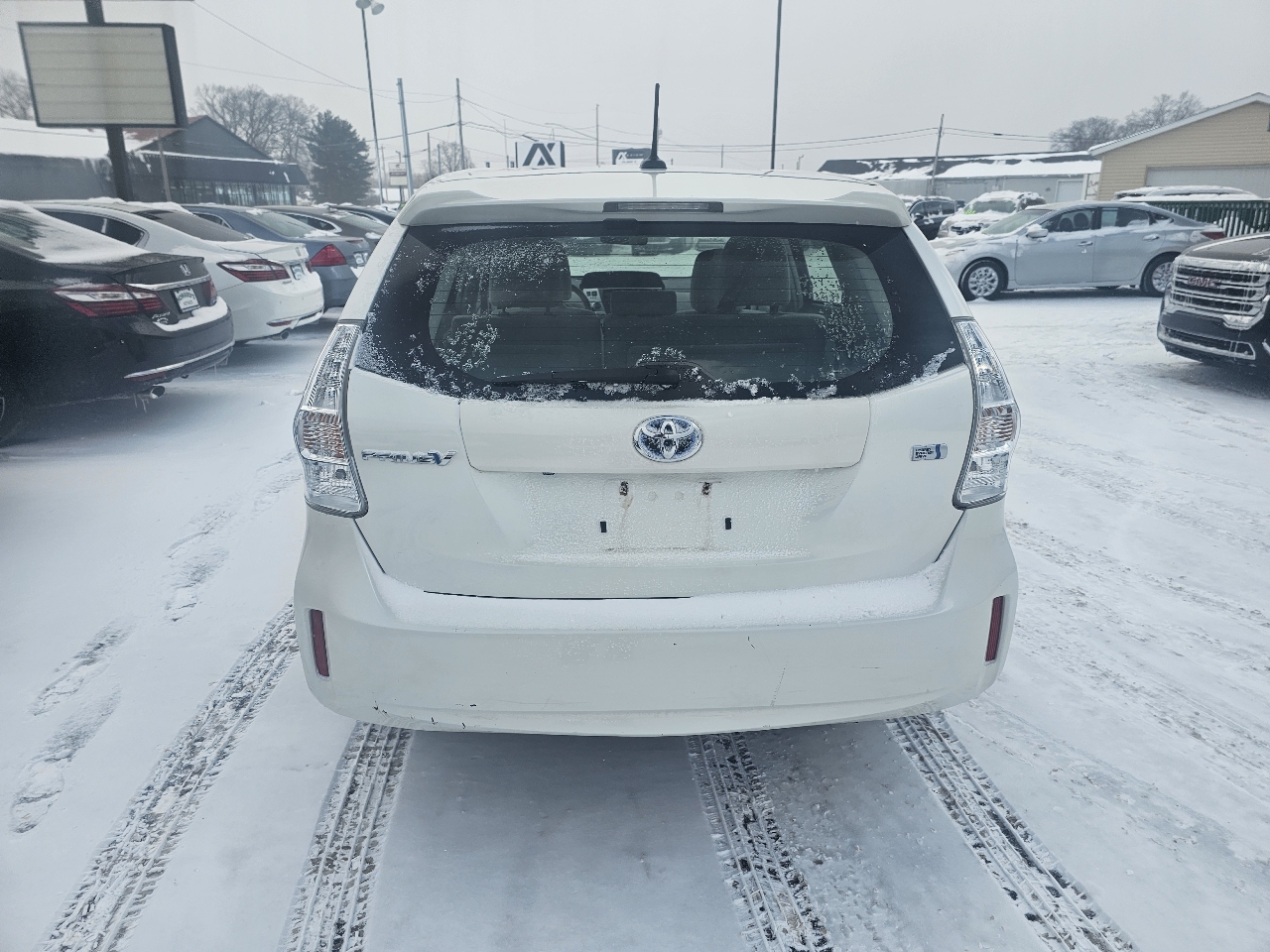 Toyota Prius V Two 2012