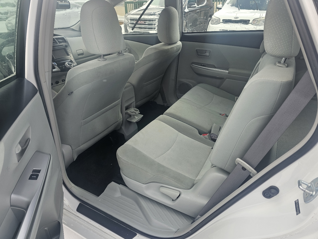 Toyota Prius V Two 2012